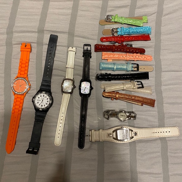 Watch Bundle - Picture 1 of 7